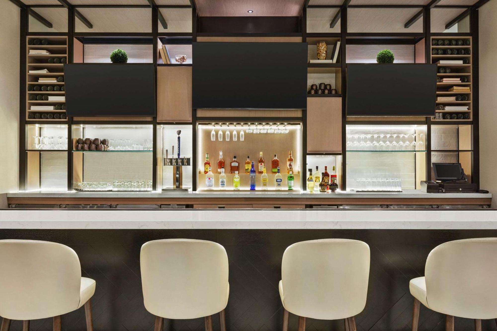 Hilton Garden Inn Nashville West End Avenue ภายนอก รูปภาพ