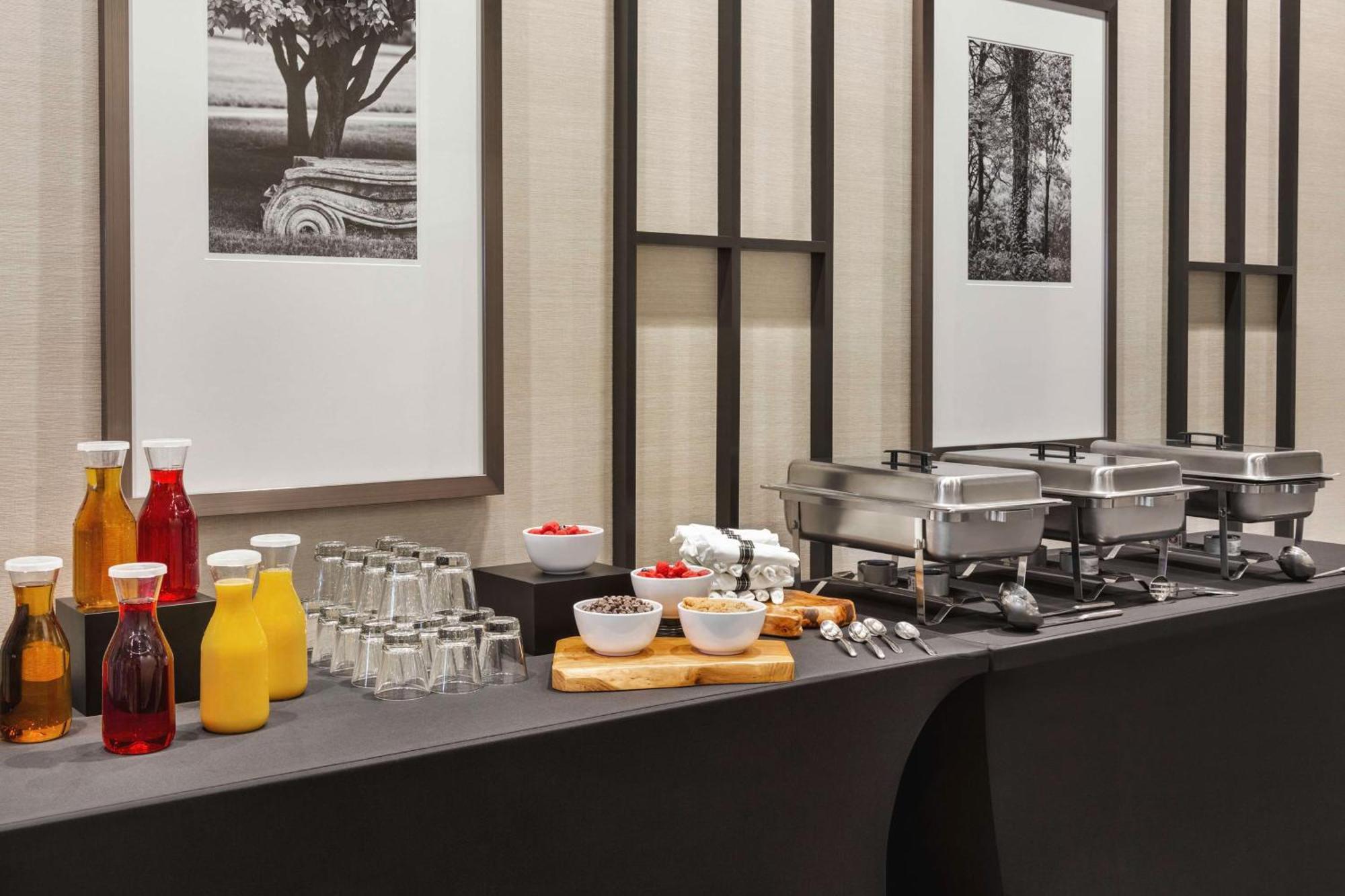Hilton Garden Inn Nashville West End Avenue ภายนอก รูปภาพ